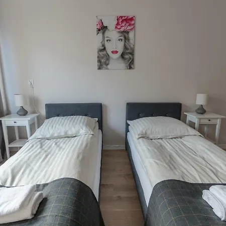 Aaa Srodmiescie 3 Pokoje Centrum Apartment *